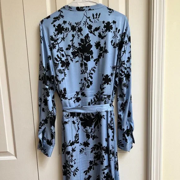 Part Two Dress - Picture 2 of 4